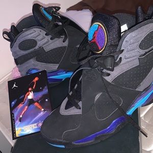 Retro Jordan Aqua 8s